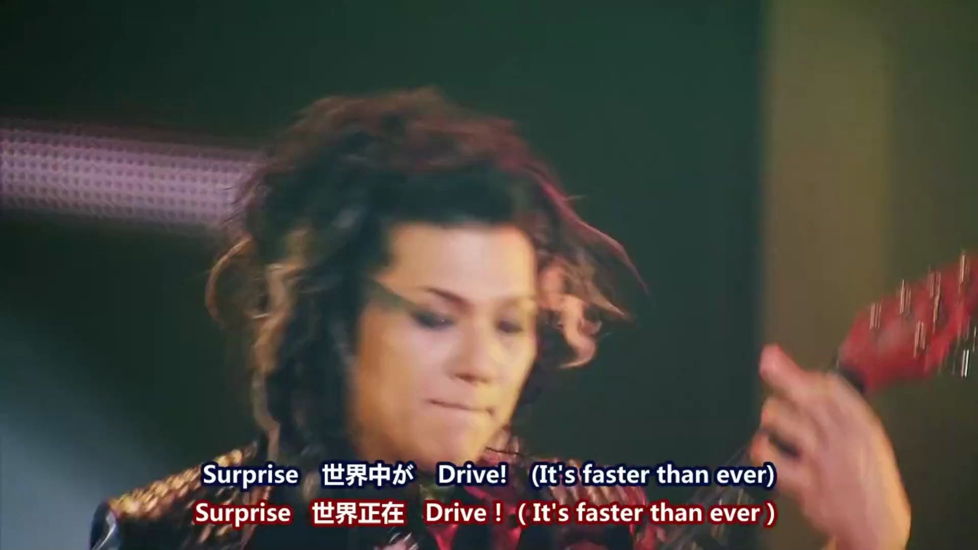 [图]假面骑士DRIVE主题曲现场：SURPRISE-DRIVE/Mitsuru Matsuoka EARNEST DRIVE《假面骑士Drive》2015年演唱会