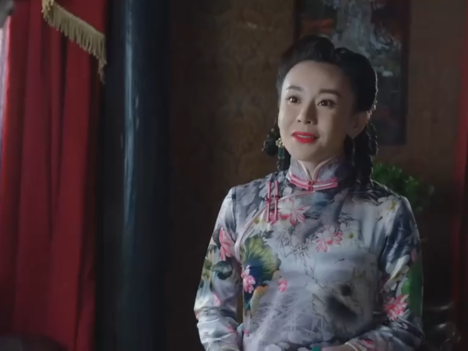 影视剧中的美艳旗袍810
