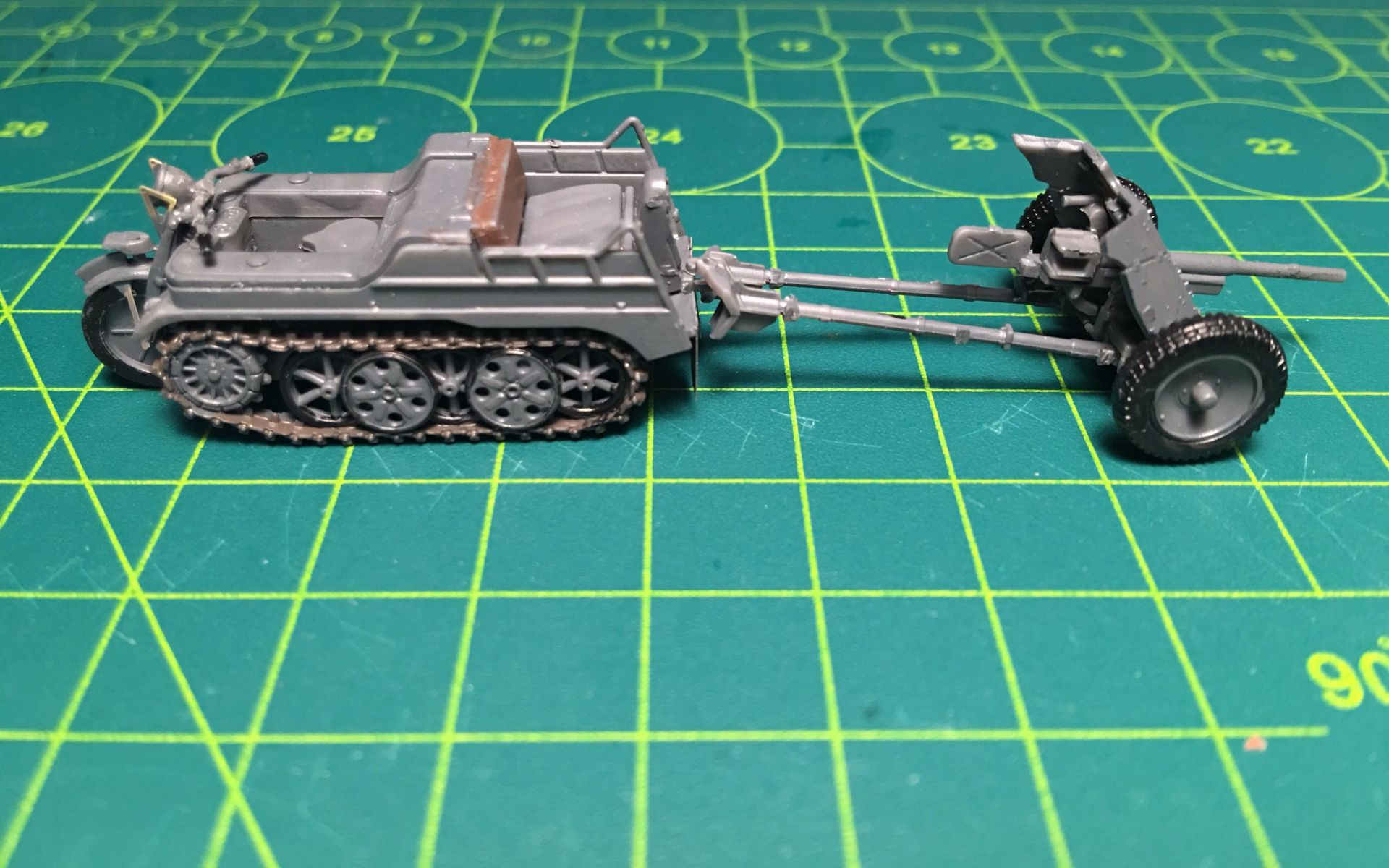 [图][SKWTHUNDER]六分仪sd.kfz.2半履带摩托车及Pak36反坦克炮