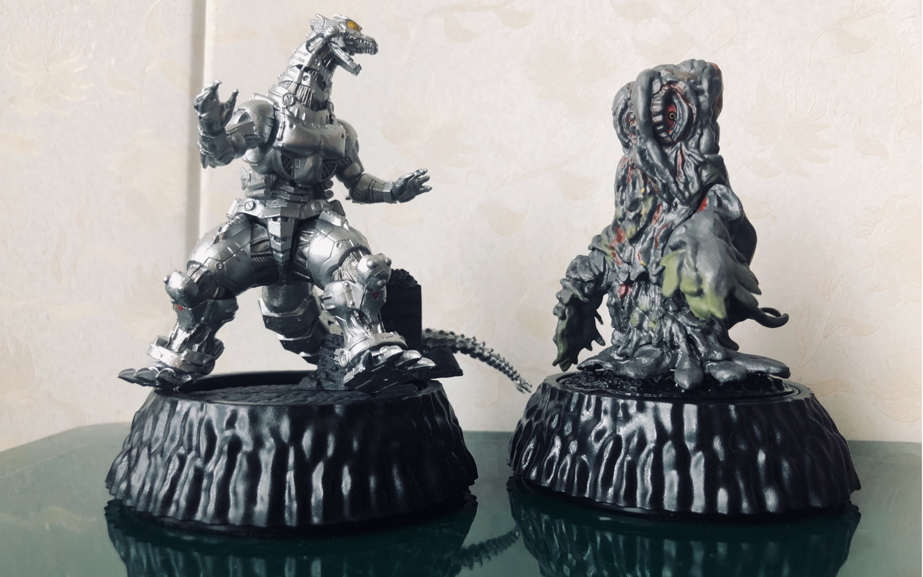 【哥斯拉】扭蛋拆盒-3