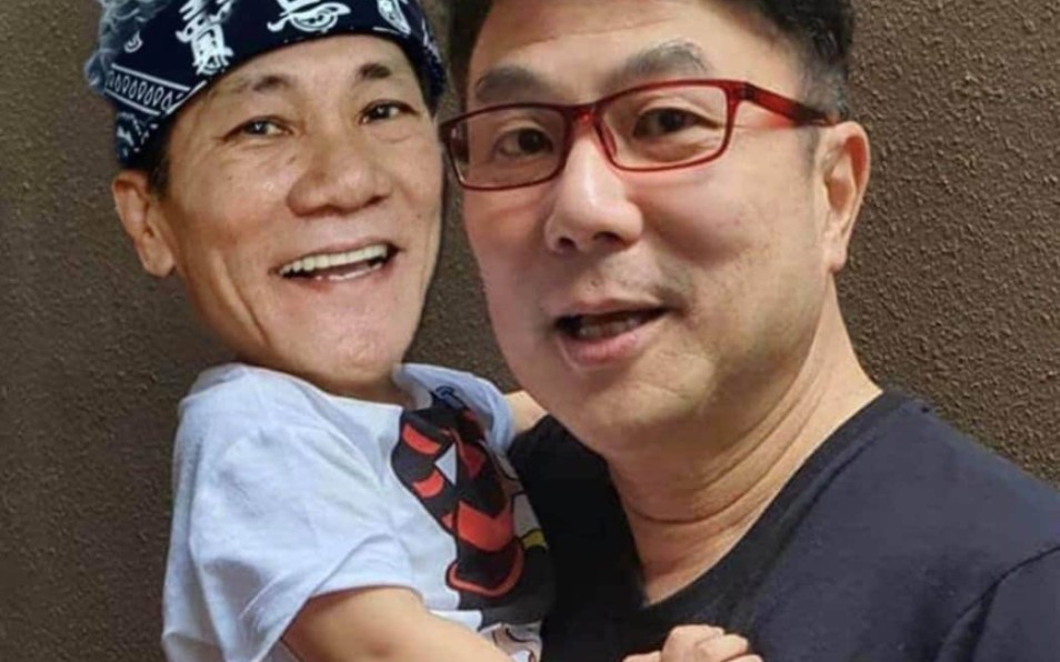 王雷直播朱振亿剪辑王雷你的手表可以防火吗b12