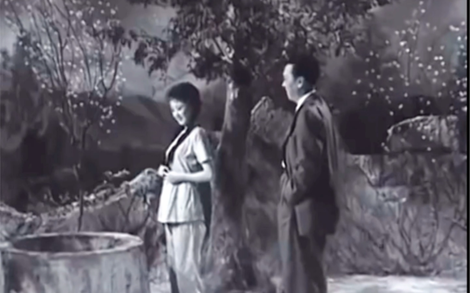 [图]《月下对口》1956年姚莉、潘正义演唱。