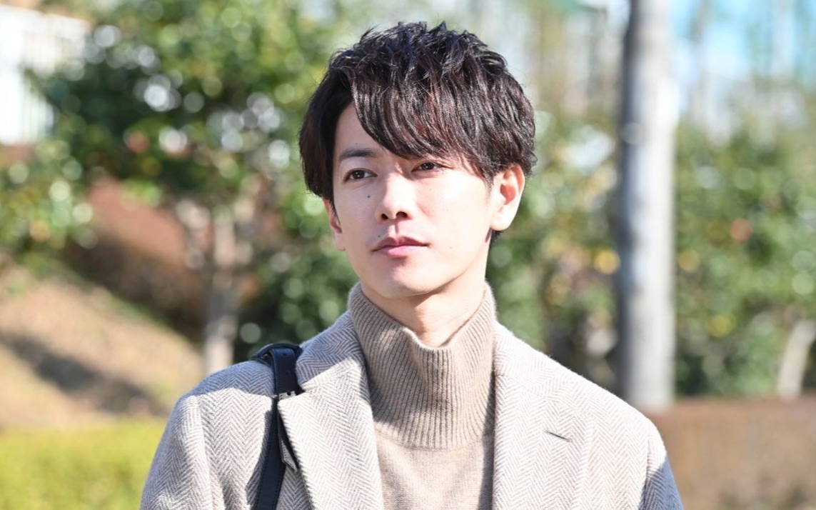 【佐藤健】一个很短很慢的剪辑_哔哩哔哩 (゜-゜)つロ 干杯~-bilibili