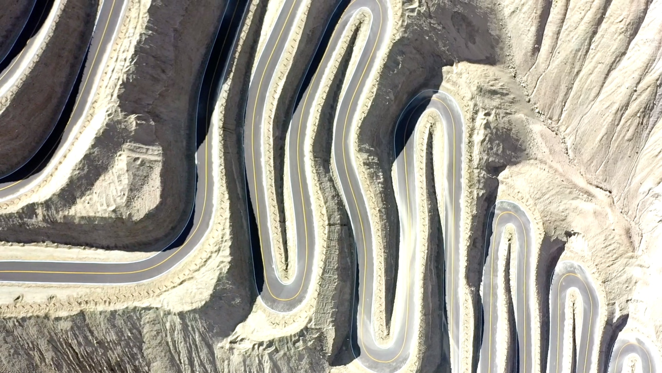 历经多次迷路绕路,终于到达新疆喀什的网红盘龙公路,值了!