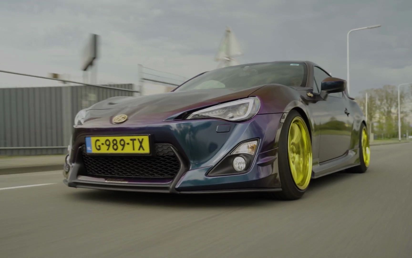 着魔跑车梦/闷骚到底 toyota gt86!