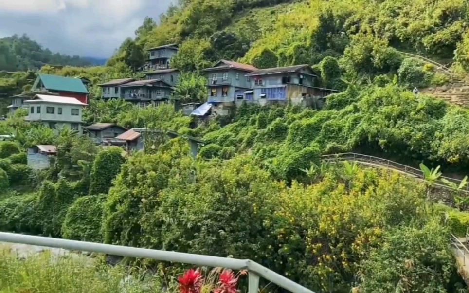 走进真实的菲律宾农村.青山绿水,环境优美,村民们生活简单却很快乐.