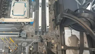 USB3.0插拔，千万不要大力出奇迹！