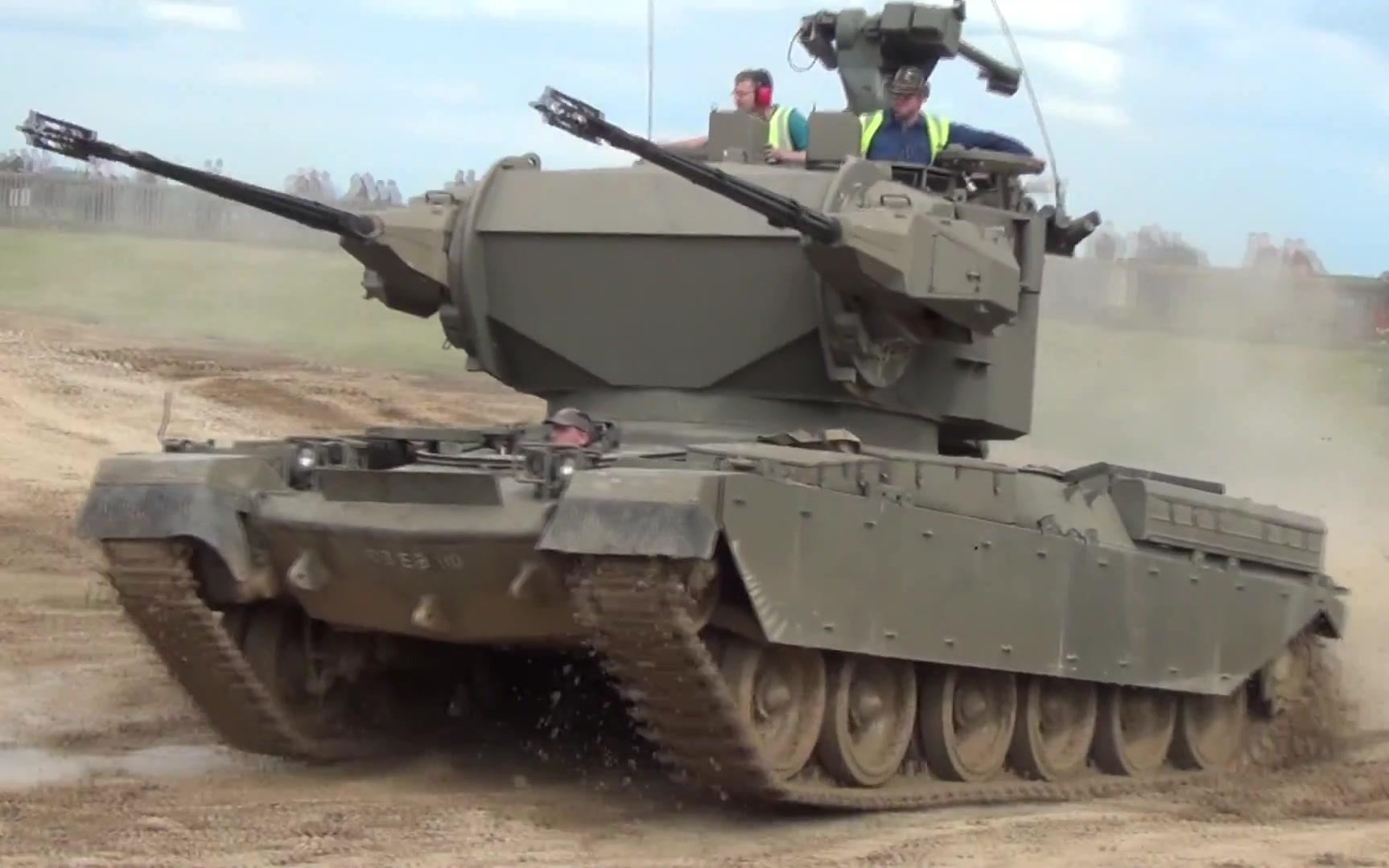 英国神枪手35毫米双管自行高射炮系统