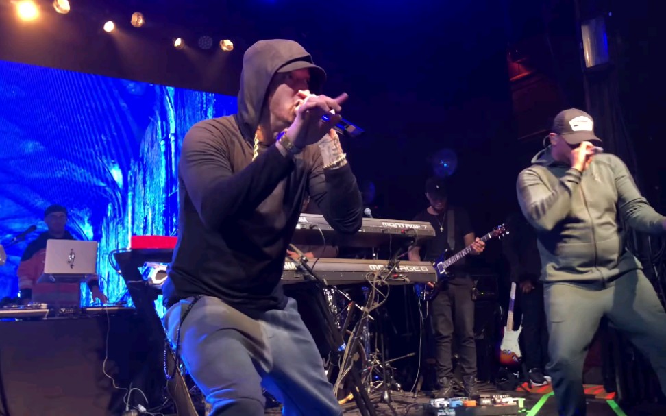 一起来感受一下姆爷现场(eminem)姆爷-rap·god(纽约演唱会现场)高清