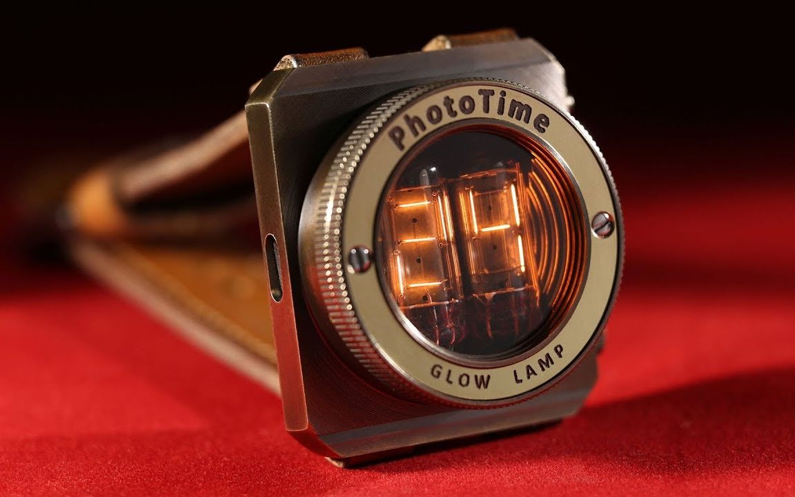 [搬]Валерий 辉光管 手表