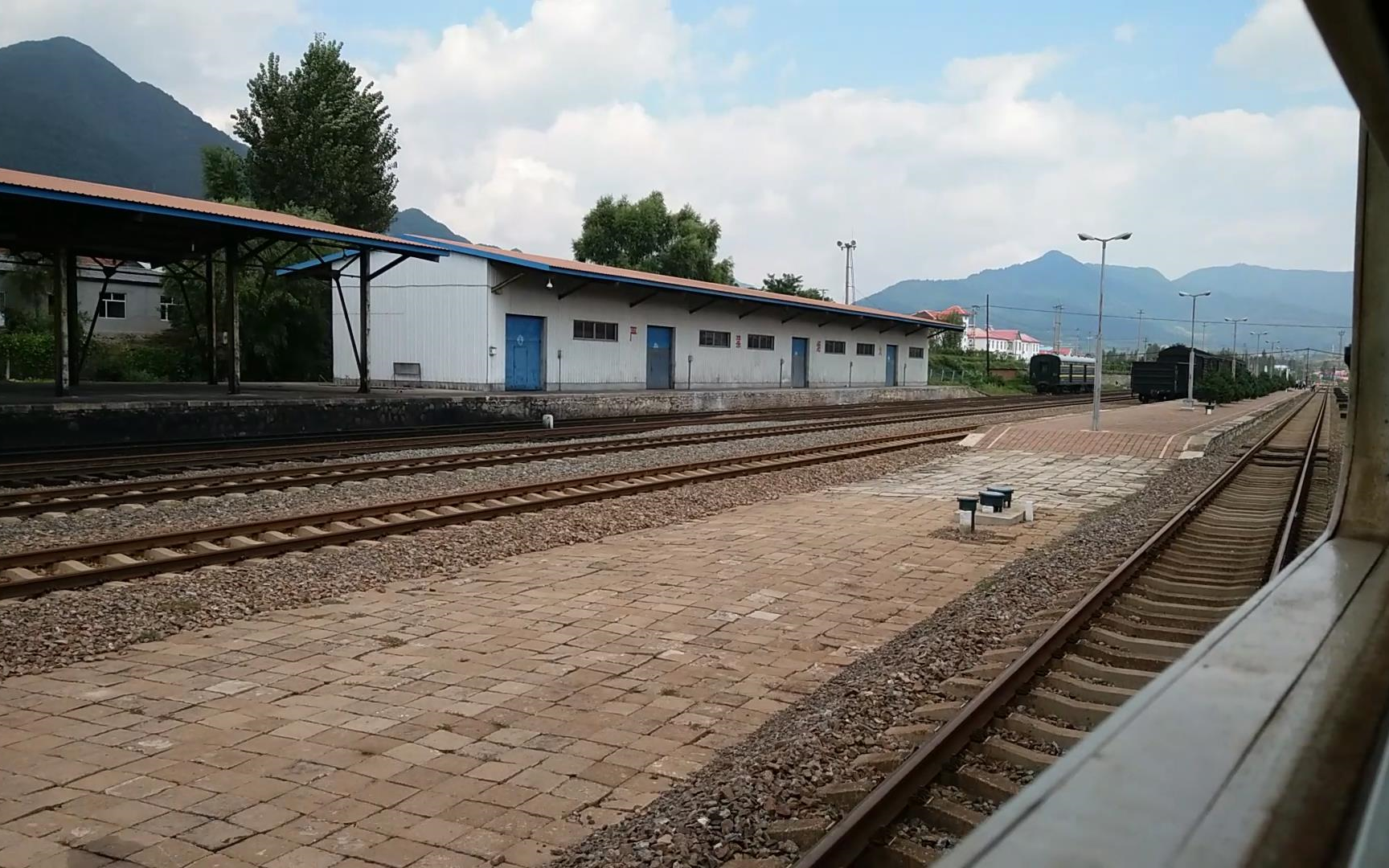 【侧面瞭望】4348次(集安-通化)梅集线集安站始发 2016.09.