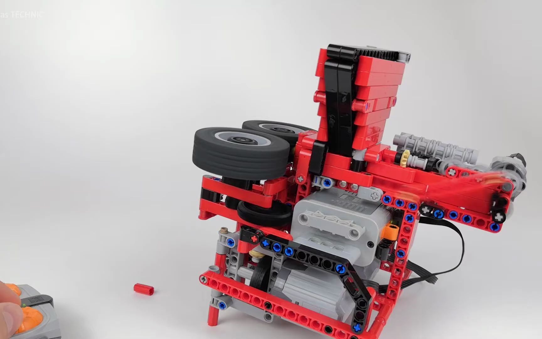 乐高科技moc 带有70发弹匣的快速炮塔_哔哩哔哩_bilibili