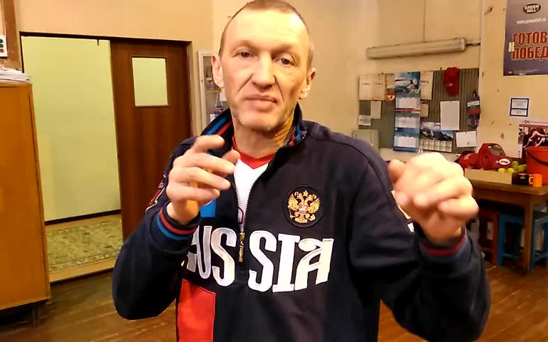 阿列姥爷-俄式拳击前手小摆拳