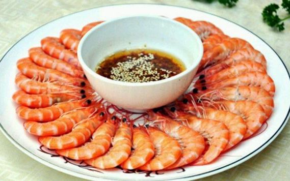 3秒学会不脏手剥虾法