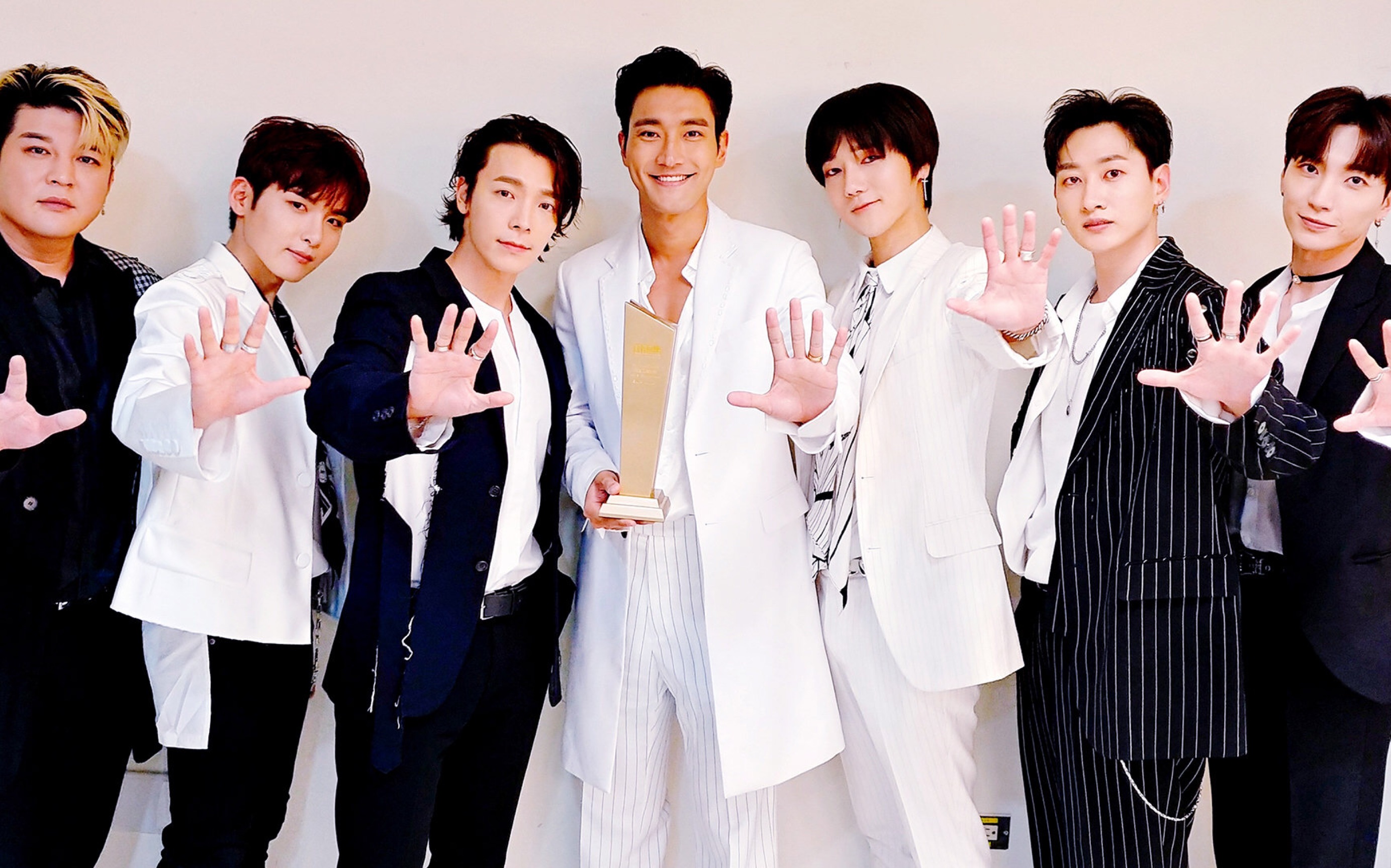 [super junior] 第14届kkbox风云榜 表演 talk 部分|最初非华语系年度