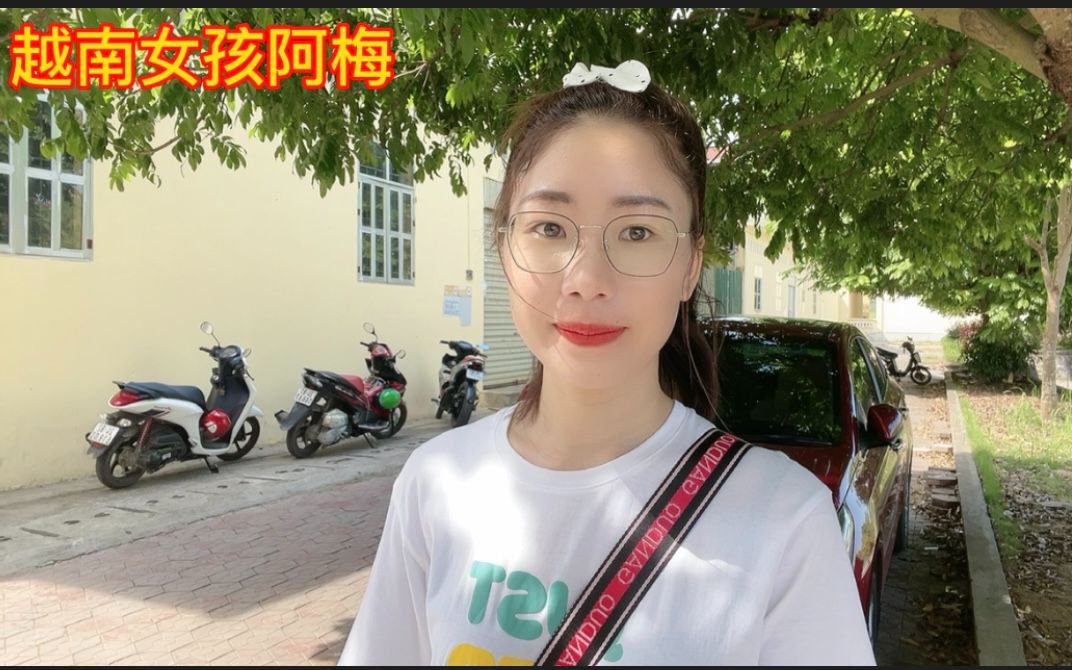 越南阿梅第二天去练车考驾照太紧张了