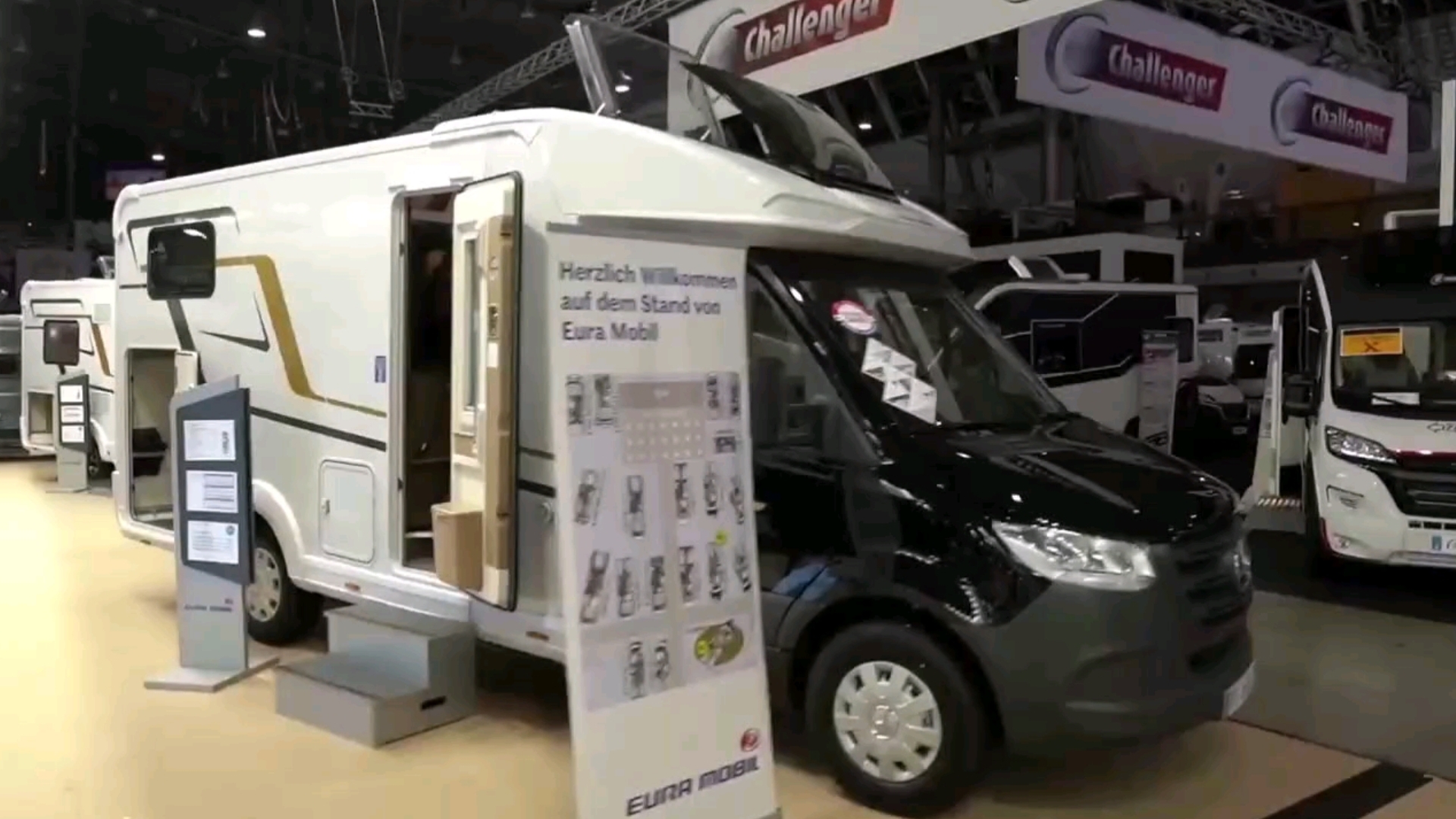 2024款欧亚美孚 普罗菲拉pt696eb房车奔驰底盘 外观和内饰