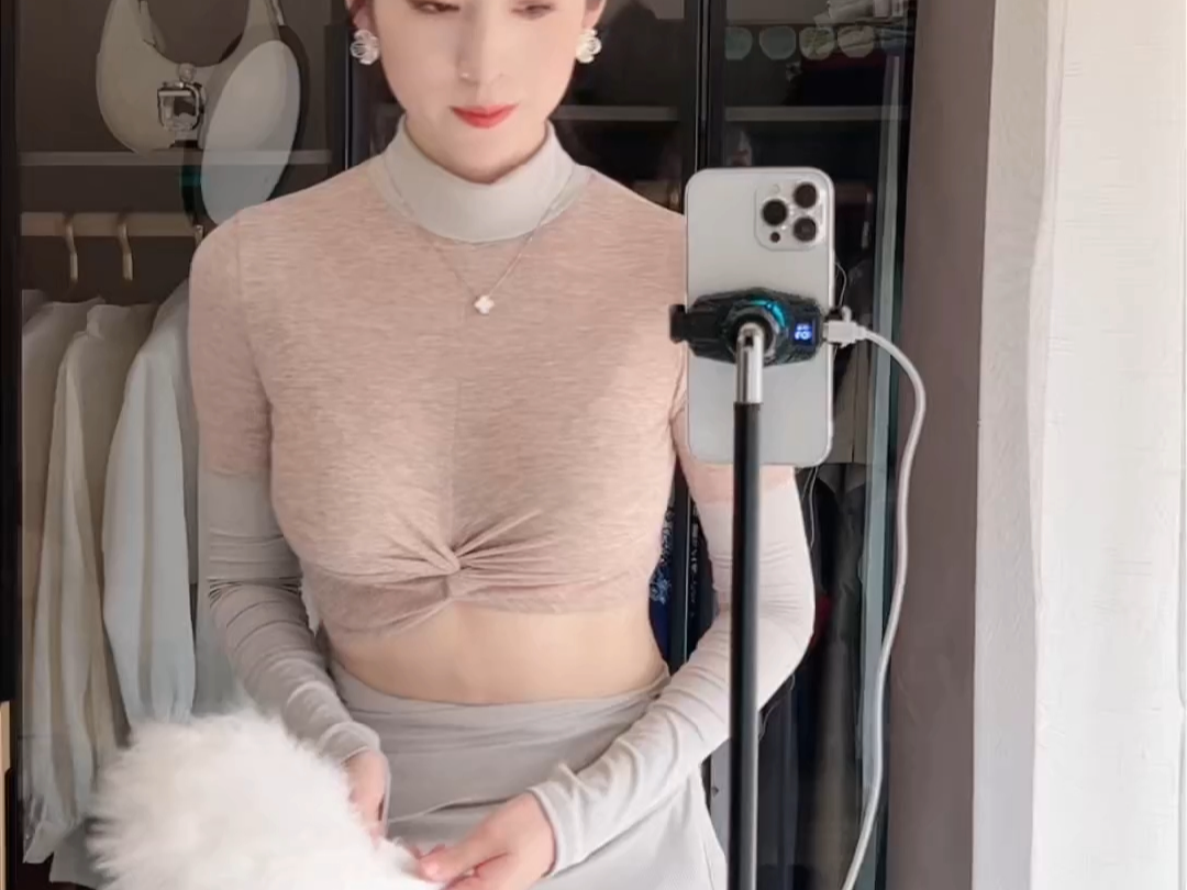 2024-04-08 16-42-50_空姐思彤