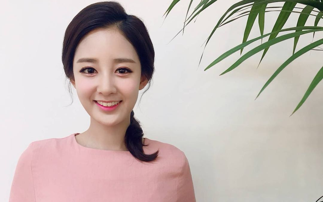 【朴宥拉】韩国ytn 国民女主播朴宥拉 朴灿烈亲姐姐姐姐 ins7月最新