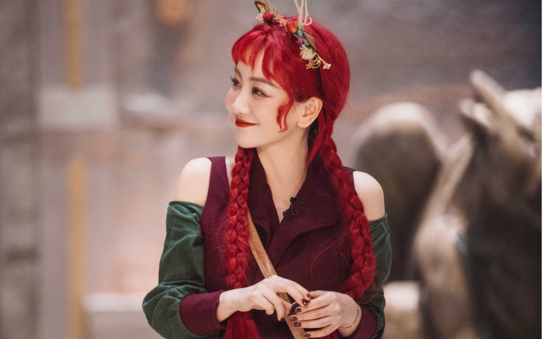 迷失森林的小鹿蓉拉美