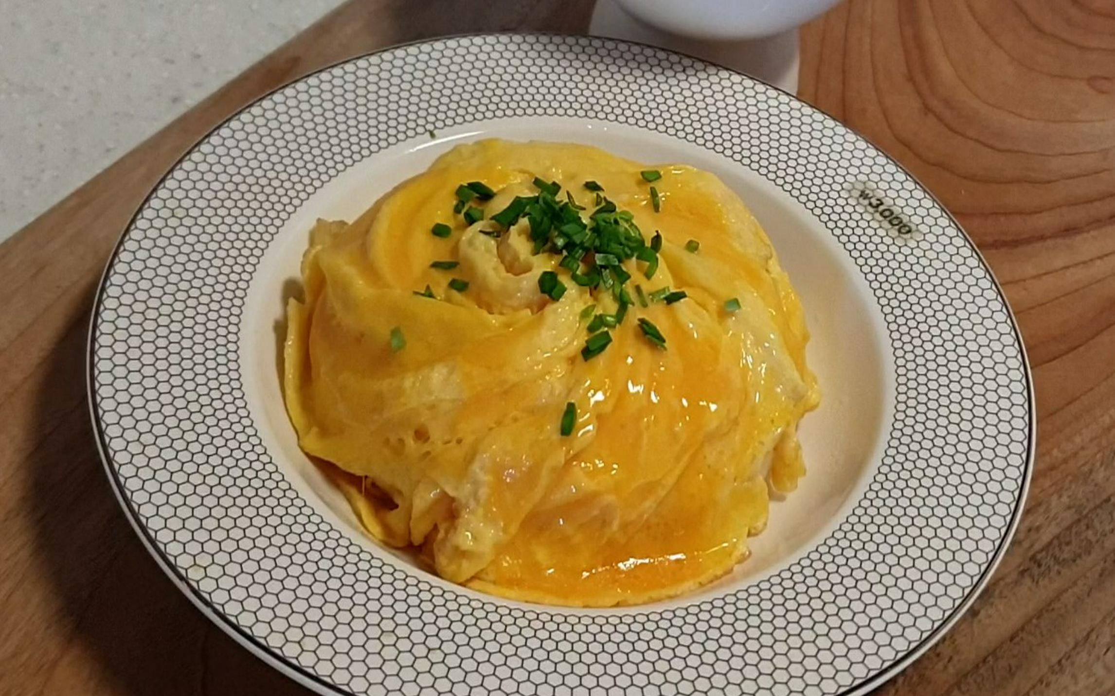 【懒人料理】谁看谁会的龙卷风蛋包饭,鸡蛋鲜香嫩滑,简直太漂亮了!