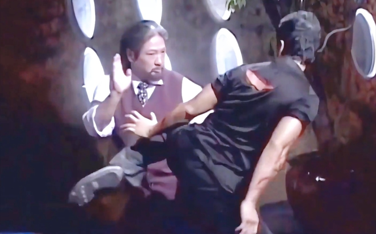 【杀破狼】幕后花絮:甄子丹凌空三脚决战洪金宝,因效果未达预期而遗憾