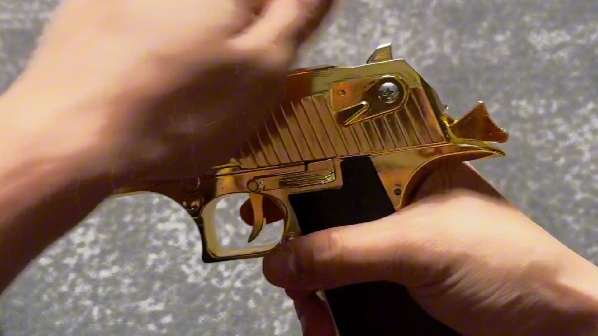 aqk黄金沙漠之鹰