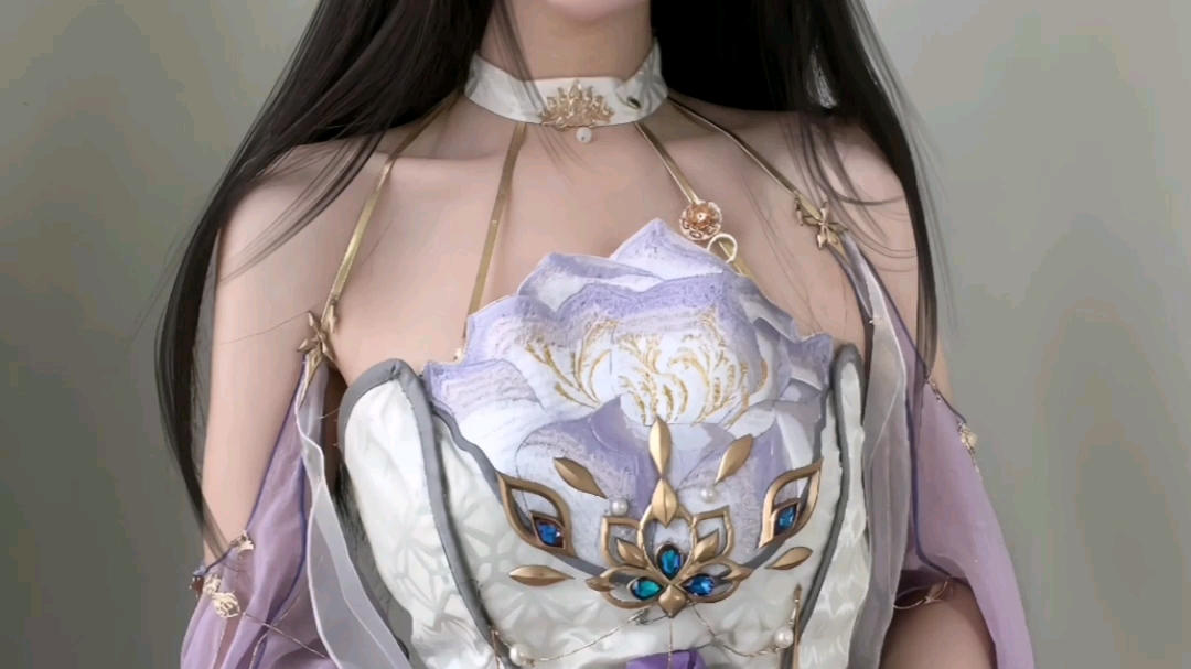 今天美女cos宁红叶