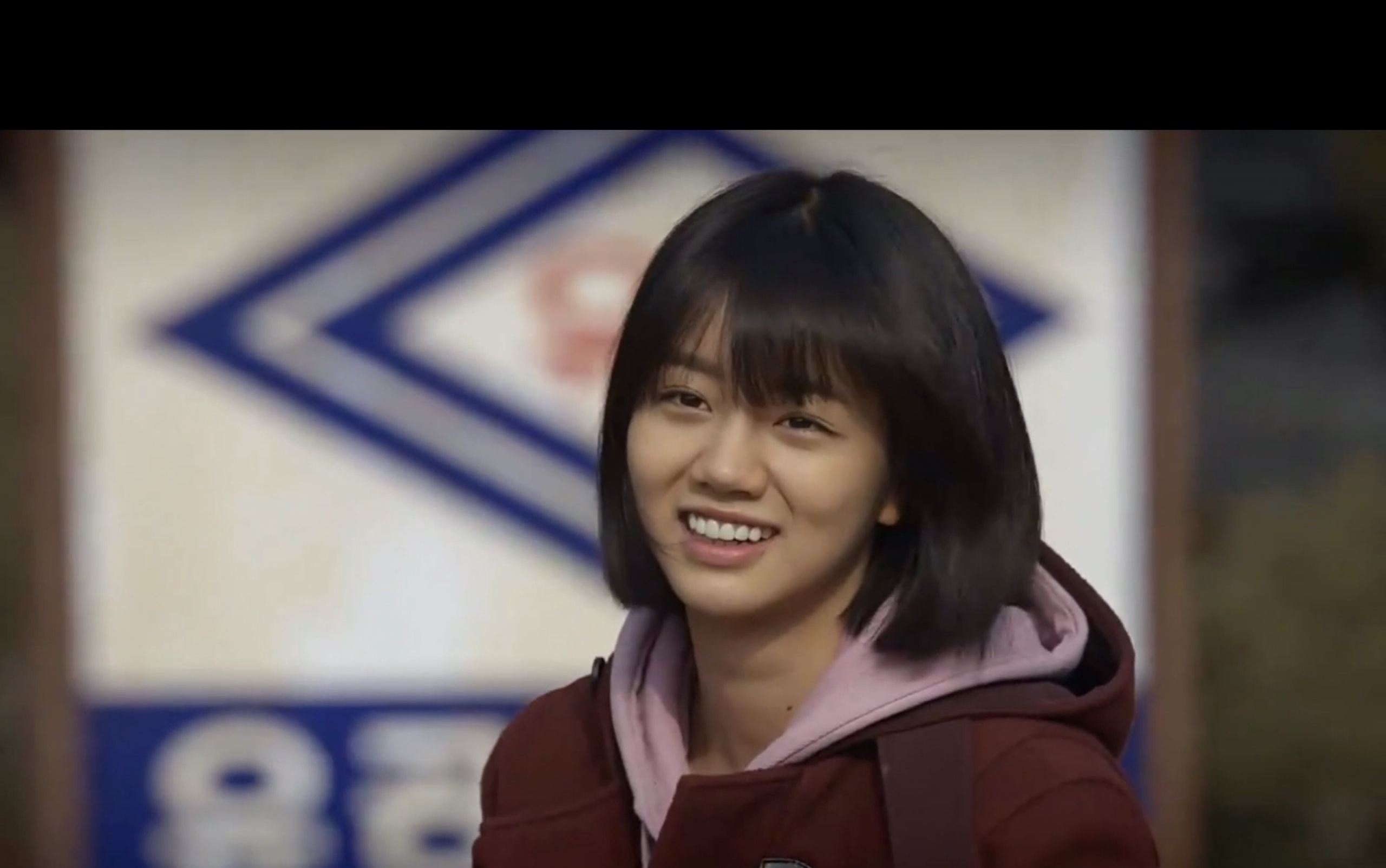 请回答1988双门洞的孩子们渐渐长大不变的是人与人之间的情感父母一辈