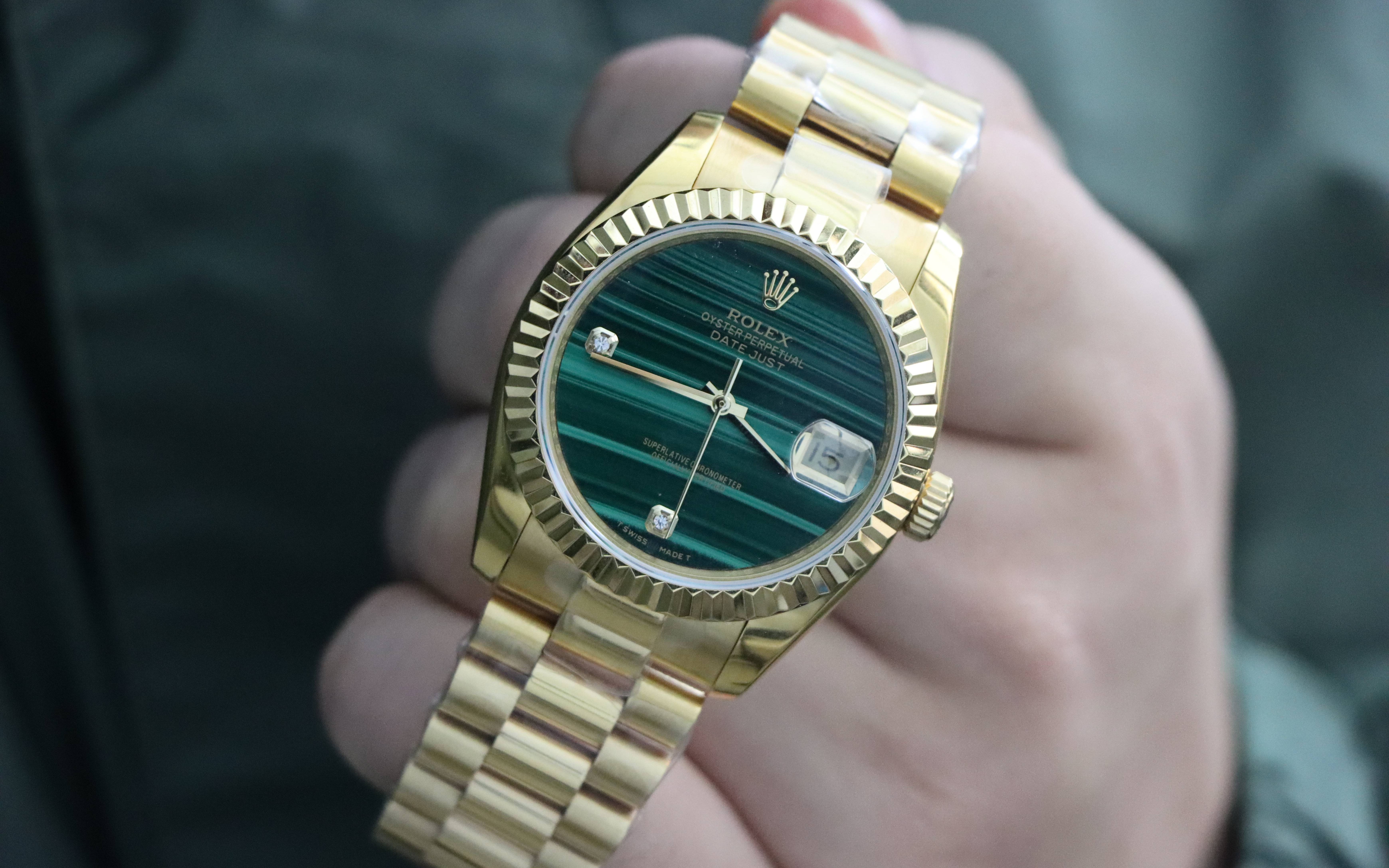 大能同款孔雀石盘面,36的劳力士day-date,这种大金劳的魅力,你想尝试