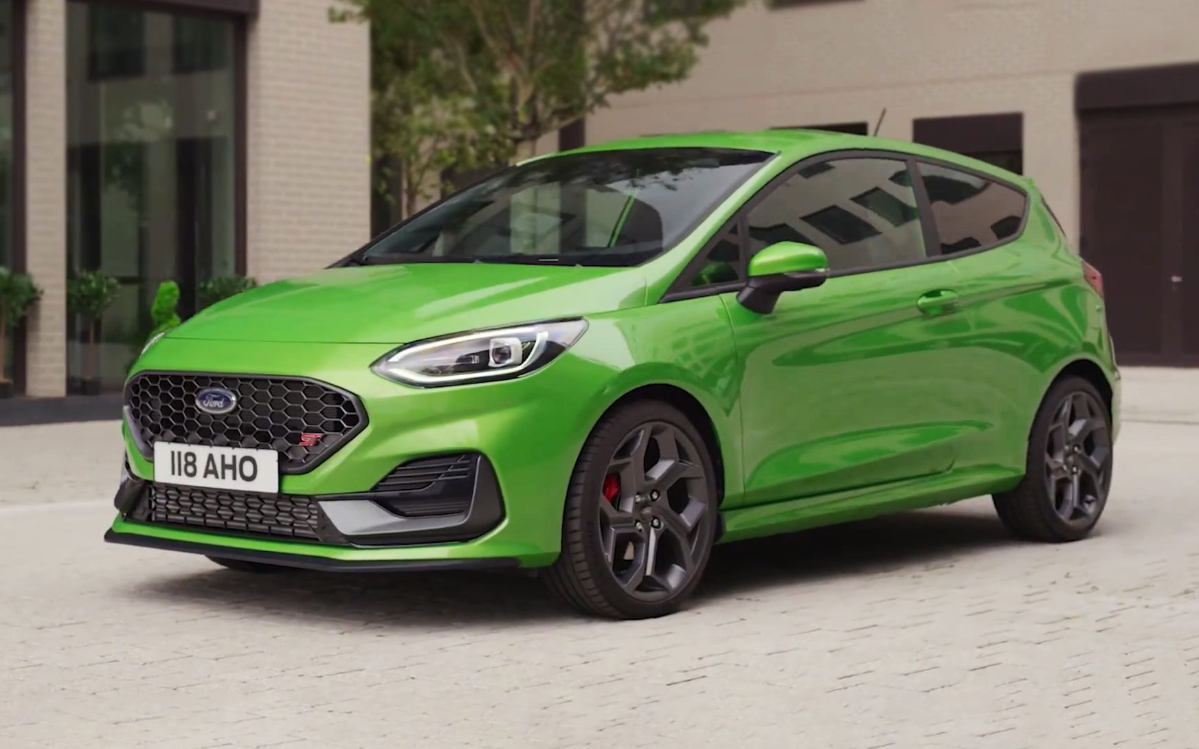 美系小钢炮:新款福特嘉年华st_哔哩哔哩_bilibili