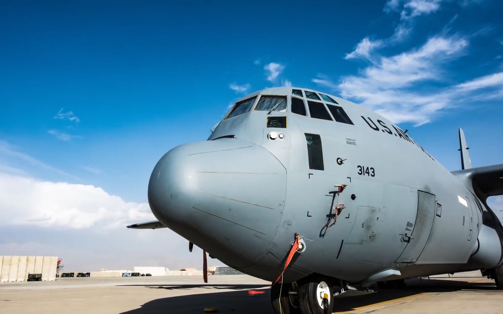 空中打击:ac-130空中炮艇(二)比较废装填手!_哔哩哔哩_bilibili