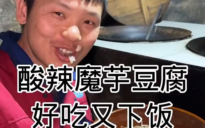 [图]比起诗和远方，更喜欢乡村朴实清淡的人问烟火，我喜欢乡村。是那种白在、悠闲的生活吸引着我，那乡村的风景，泥土的芬芳，淳朴的人情，新鲜的空气