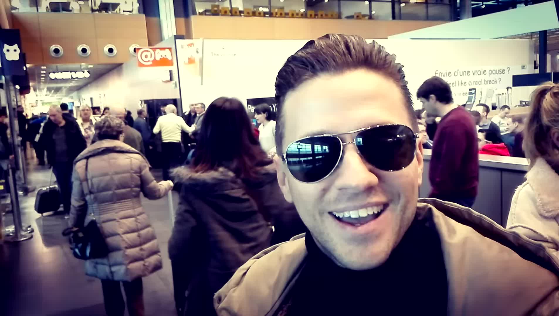 76matthewlee机场即兴钢琴演奏76