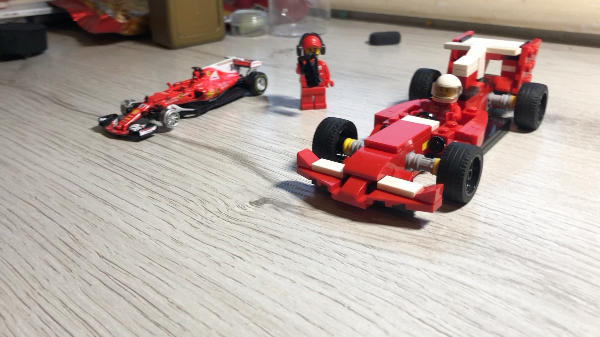 自制乐高法拉利sf70-h