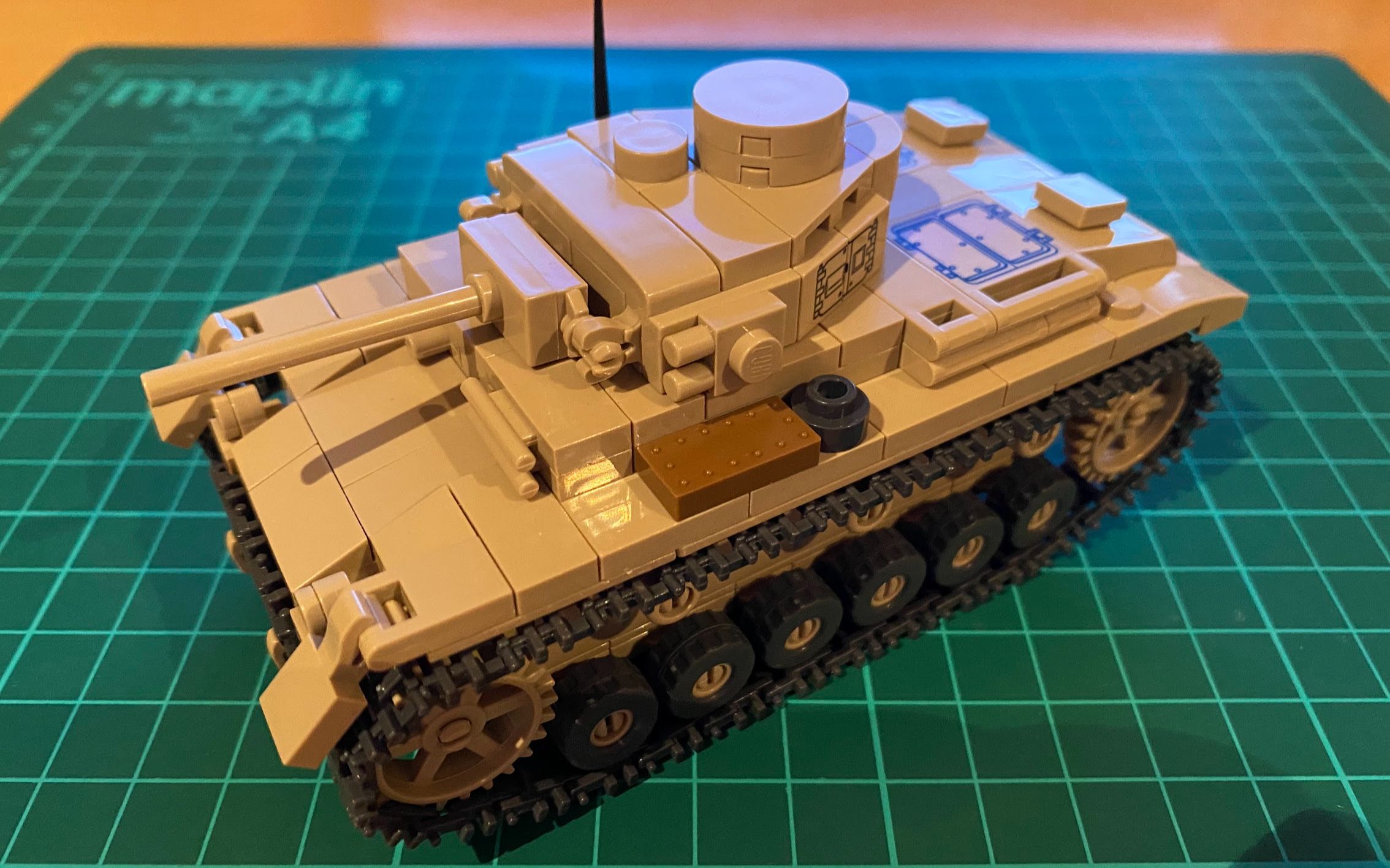 cobi 1/48 三号坦克j型(panzer iii ausf. j)_哔哩哔哩_bilibili