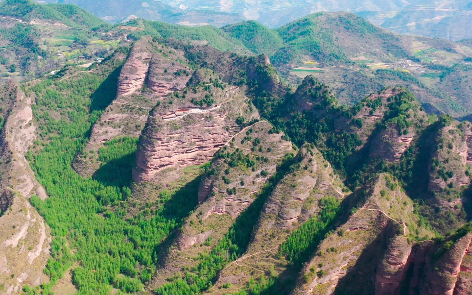 甘肃省ⷮŠ鸡峰山ⷦˆ县最高峰哔哩哔哩bilibili