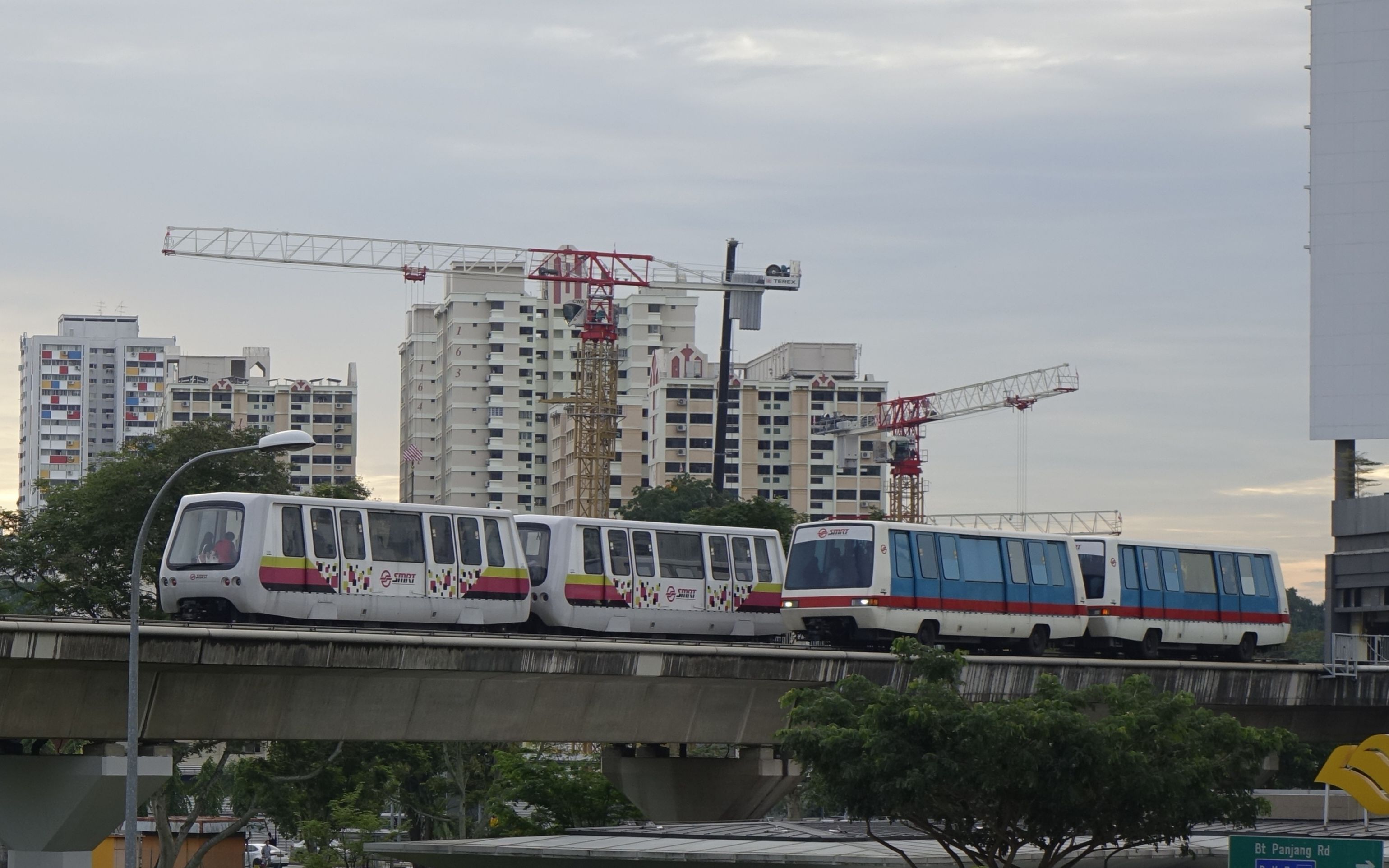 【狮城交通】新加坡武吉班让轻轨系统B线 前面展望Singapore Bukit Panjang LRT System Line B Front View POV哔哩哔哩bilibili