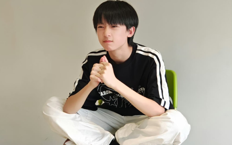 【杨博文】||星期五练习生杨博文cut