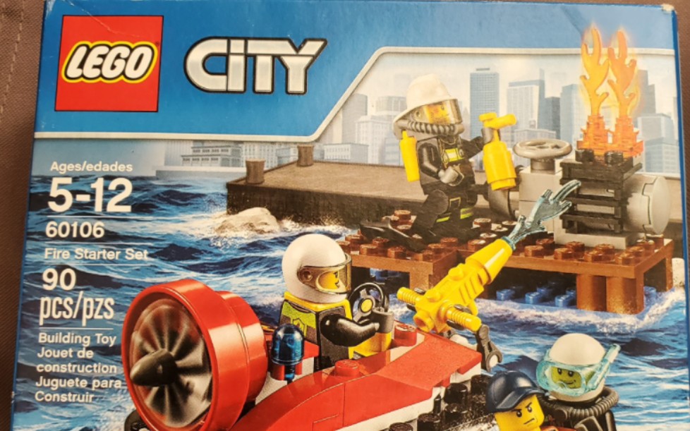 乐高消防入门套装:60106拼搭