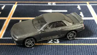 Yaoplay 快速分享 多美卡合金小车gtr R32 中里毅 Premium 哔哩哔哩 Bilibili