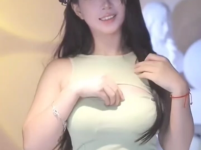 虎牙抖音李佳佳蛋蛋