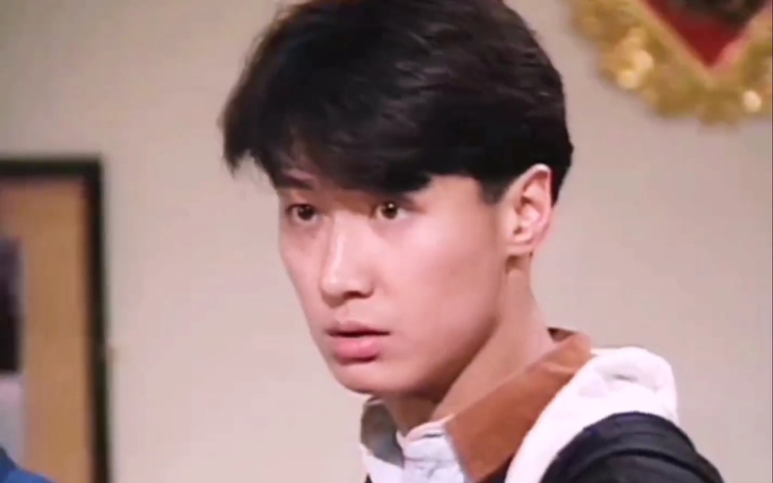 黎明，什么叫一见钟情？让你见识一下什么叫爱情