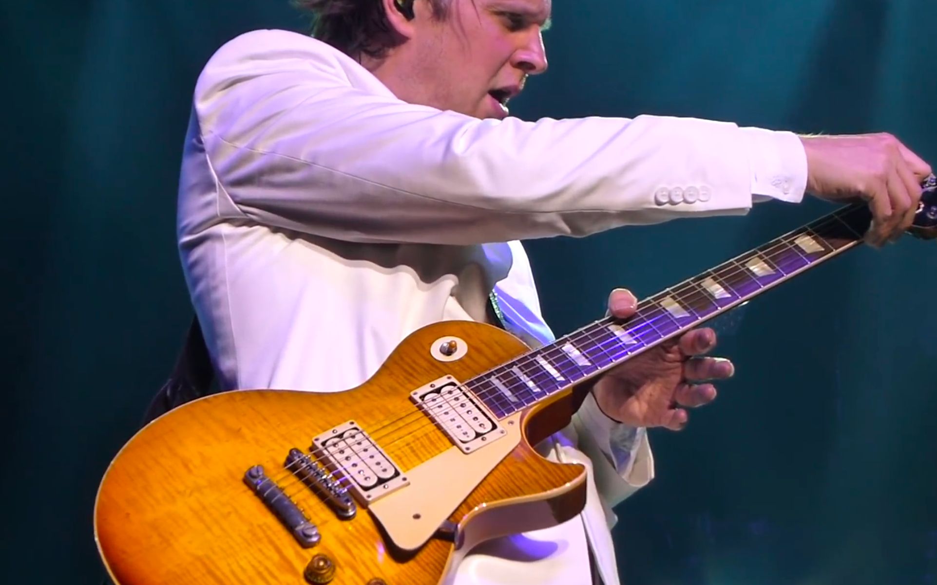 元年59live: joe bonamassa just got paiddazed confused 42013 bona