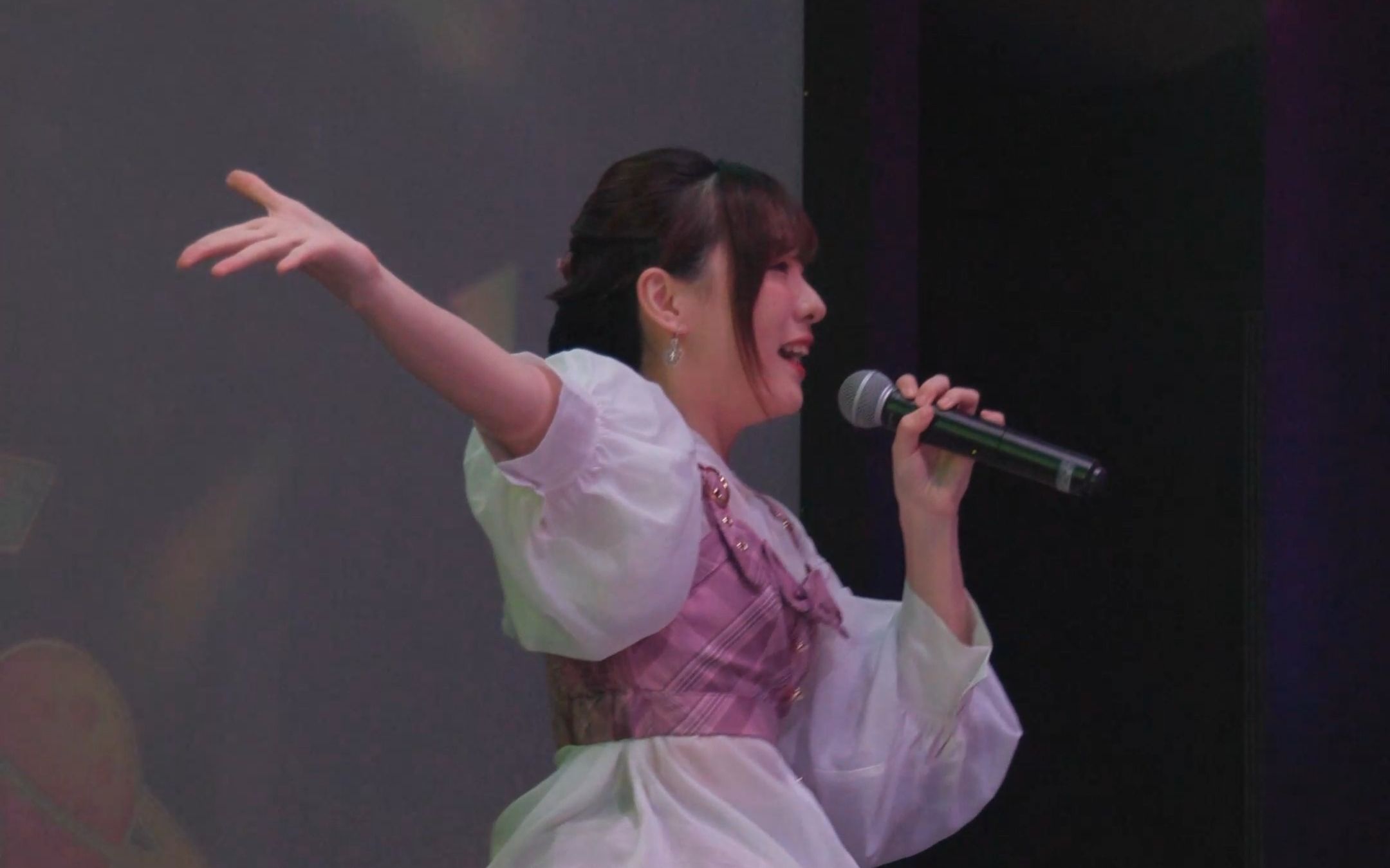 metamates次元少女-康欣怡_恋战kagonma_focus_230318_环球港_上海