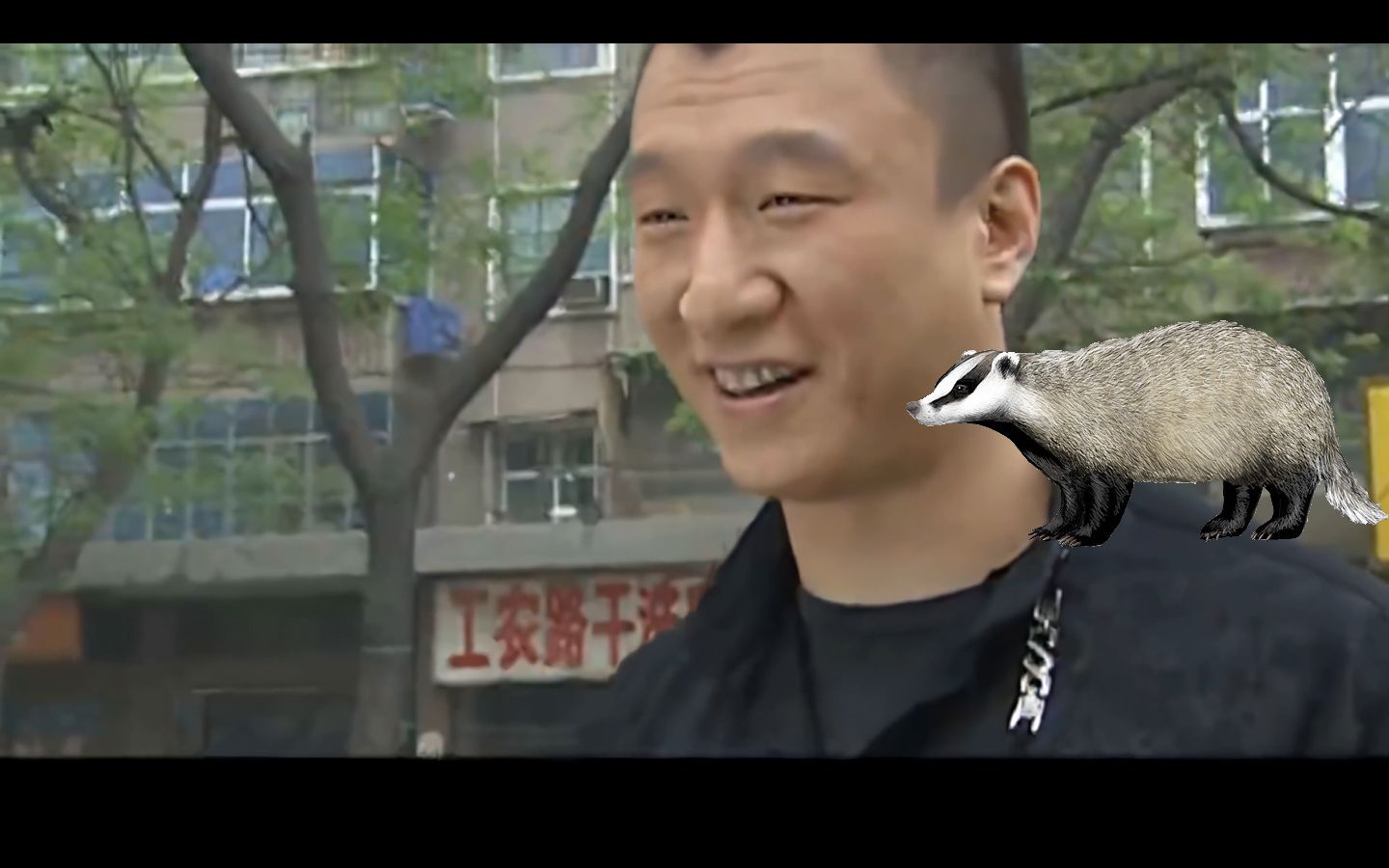 活动作品华强买猹离谱