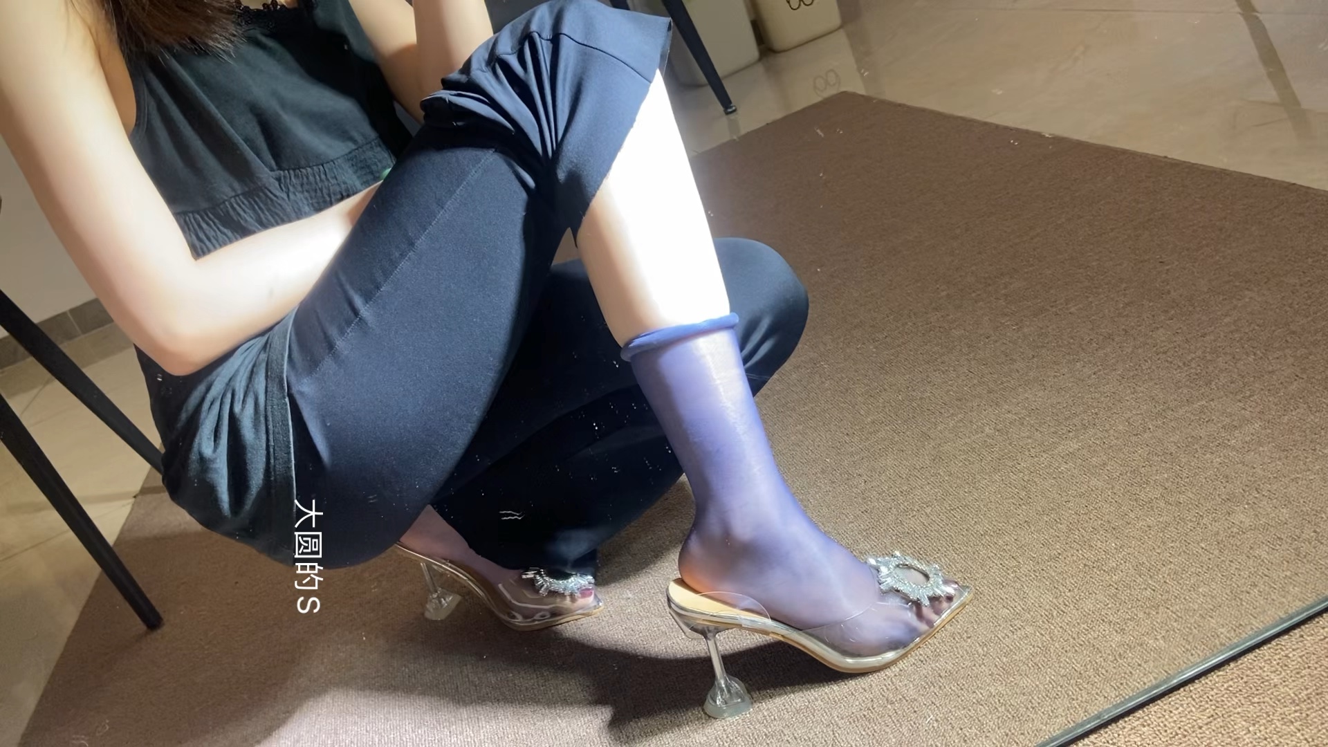 足模高跟凉鞋测评