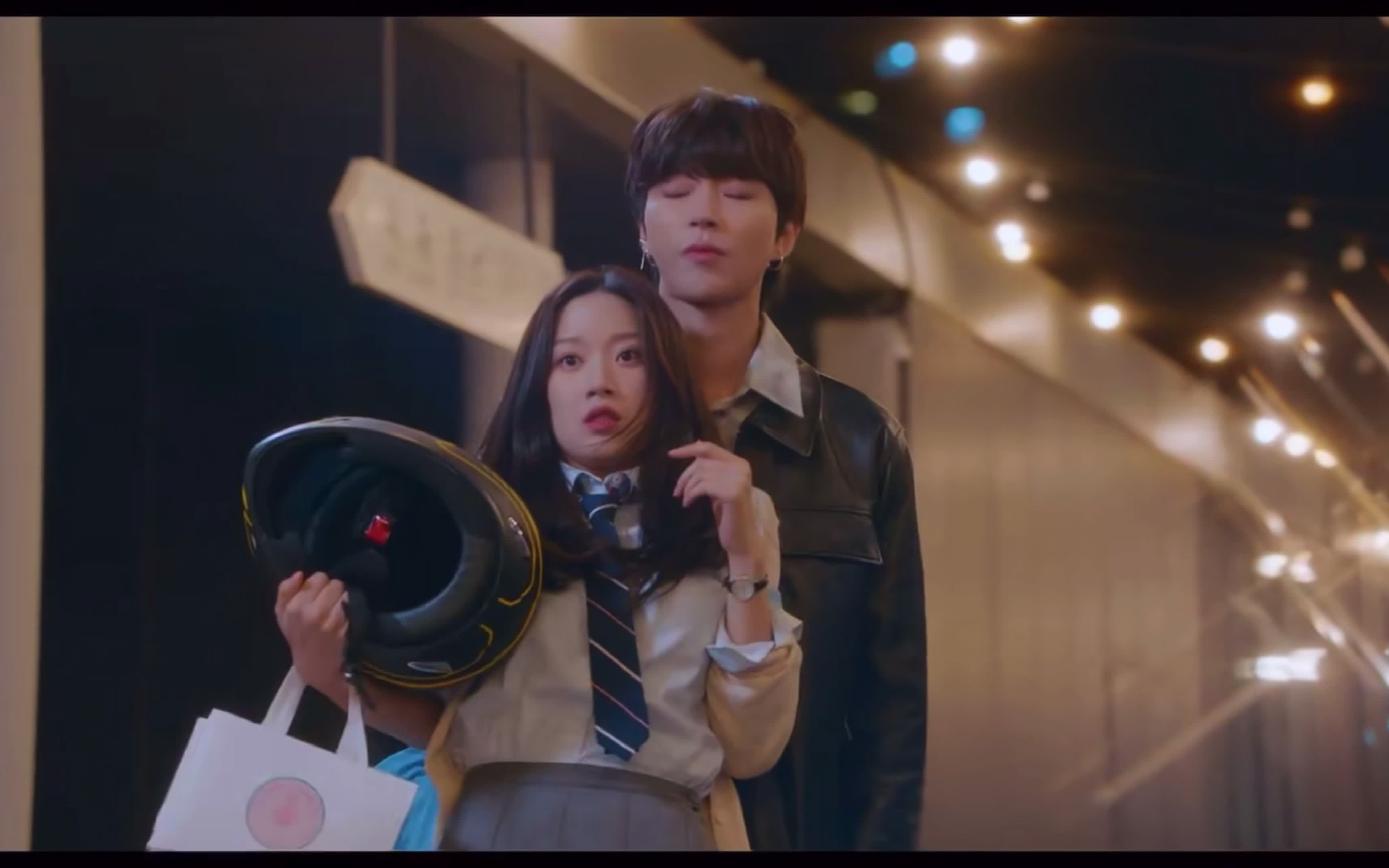 【女神降临i韩书俊x林周京】你是我爱了很久很久的朋友啊