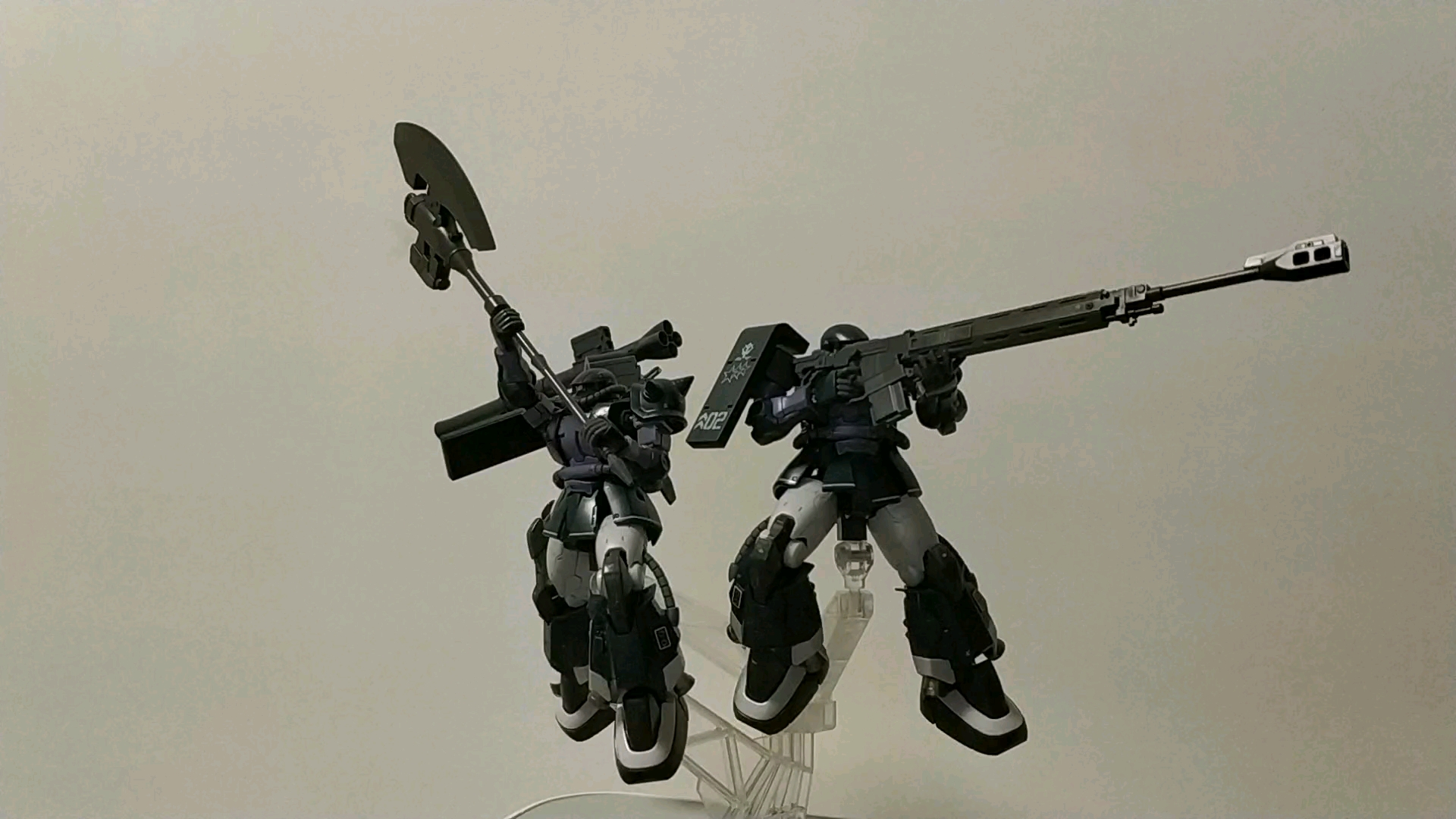 黑色三连星 GTO HG 扎古_哔哩哔哩_bilibili