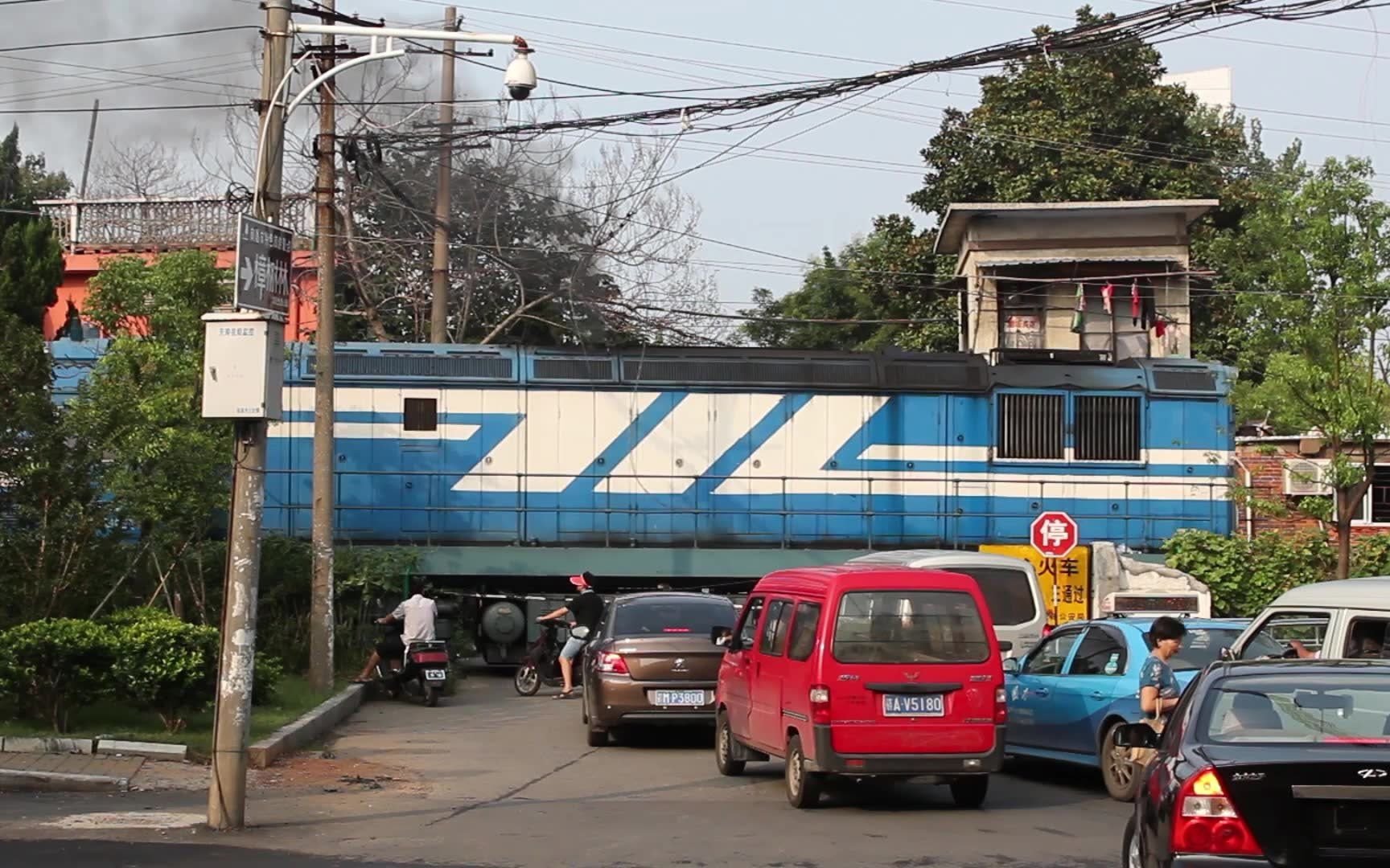 【原色列车】东风5时期的南昌市西货场_哔哩哔哩 (゜-゜)つロ 干杯